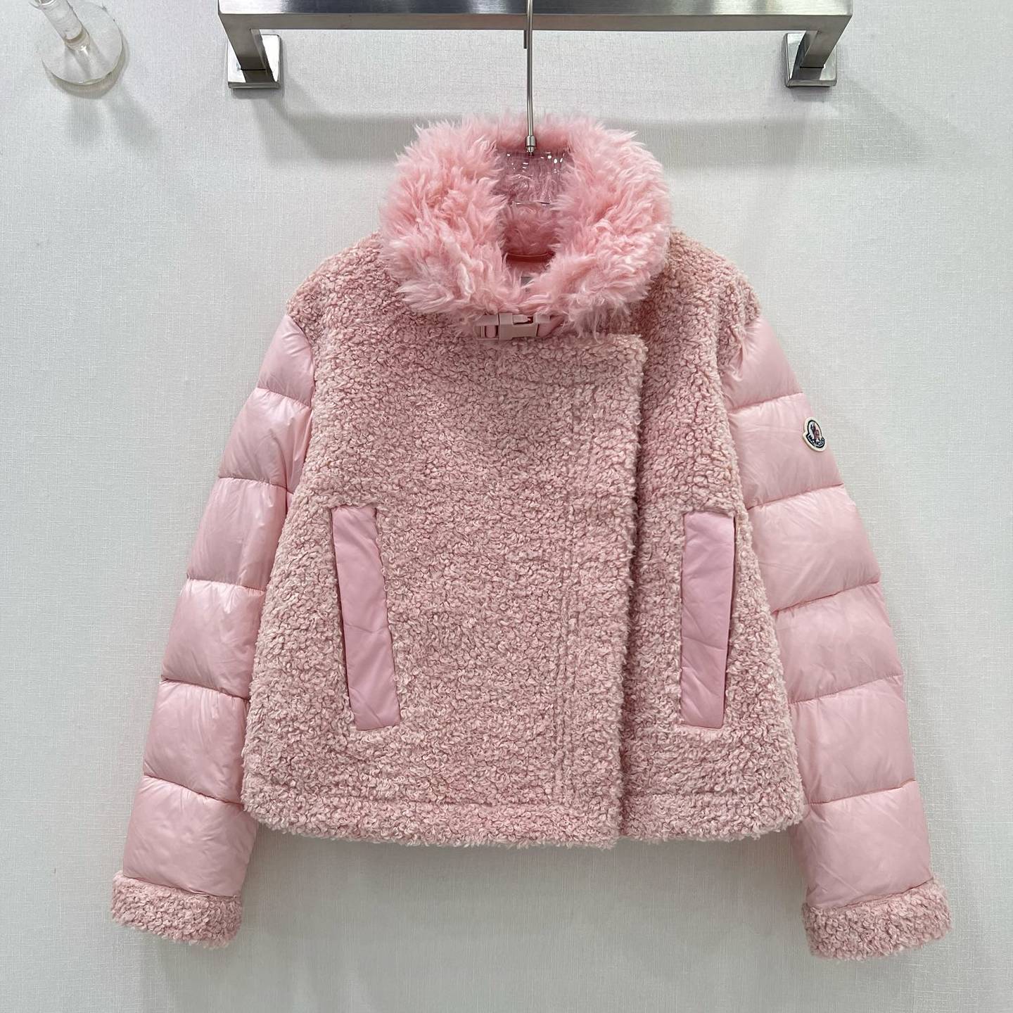MONCLER 2024 SS 몽클레어 퀄팅 투톤 양퍼 핑크 여성 패딩 커스텀급