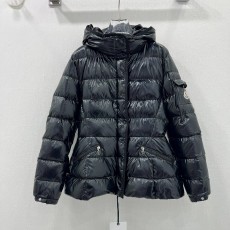 MONCLER 2024 SS 몽클레어 퀄팅 후드 포켓 블랙라인 블랙 여성 패딩 커스텀급