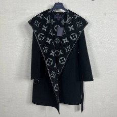 LOUIS VUITTON 2024 SS 루이비통 벨트 후드 블랙 캐시미어 100% 업뎃버젼 여성 롱코트 커스텀급