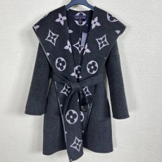 LOUIS VUITTON 2024 SS 루이비통 벨트 후드 딥그레이 캐시미어 100% 업뎃버젼 여성 롱코트 커스텀급