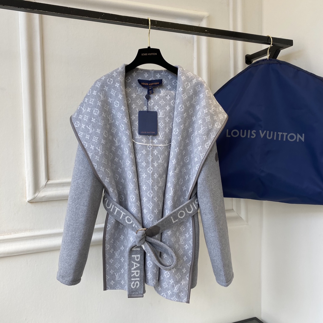 LOUIS VUITTON 2024 SS 루이비통 벨트 후드 모노그램 그레이 캐시미어 100% 업뎃버젼 여성 중코트 커스텀급