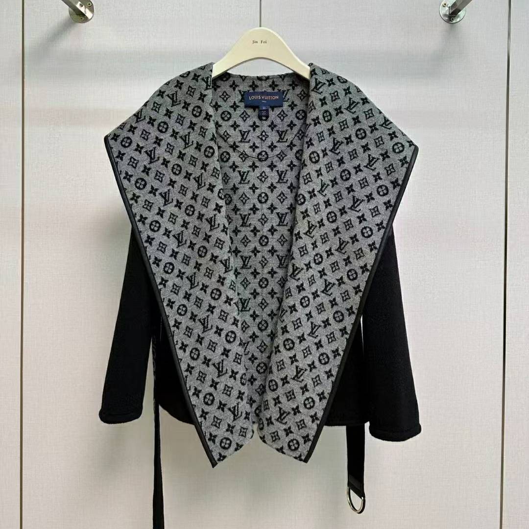 LOUIS VUITTON 2024 SS 루이비통 모노그램 후드 블랙 캐시미어 100% 업뎃버젼 여성 중코트 커스텀급