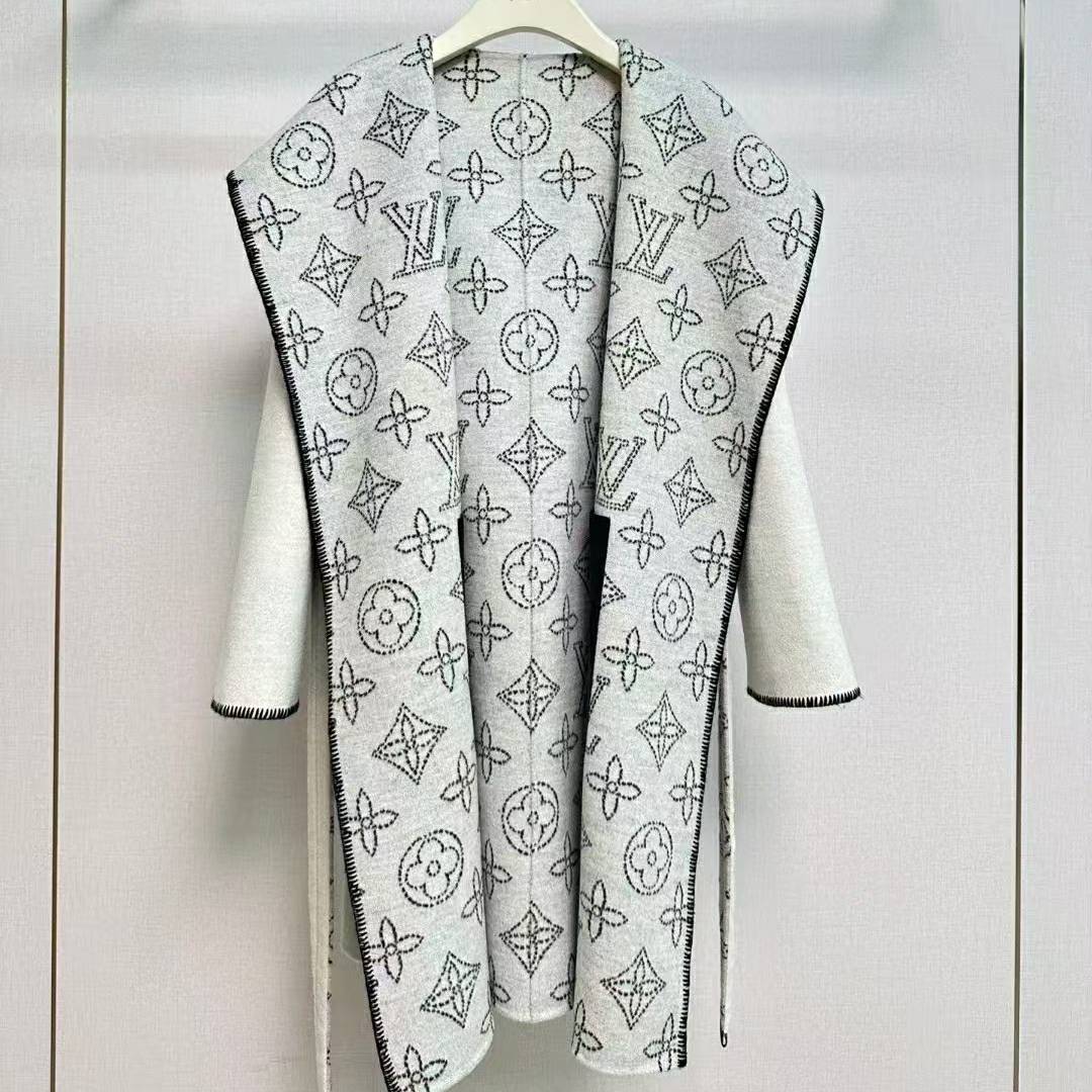 LOUIS VUITTON 2024 SS 루이비통 모노그램 후드 화이트 캐시미어 100% 업뎃버젼 여성 롱코트 커스텀급