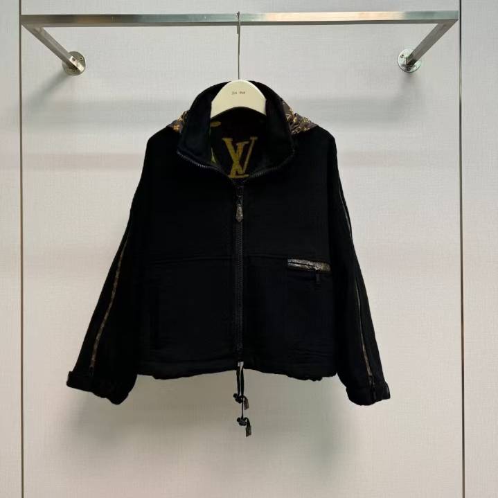 LOUIS VUITTON 2024 SS 루이비통 모노그램 후드 블랙 캐시미어 100% 업뎃버젼 여성 자켓 커스텀급