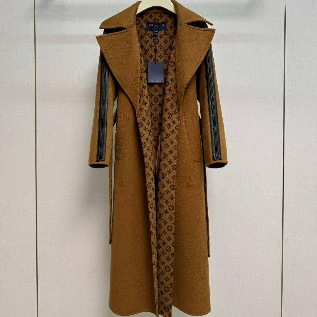 LOUIS VUITTON 2024 SS 루이비통 모노그램 카라 브라운 캐시미어 100% 업뎃버젼 여성 롱코트 커스텀급