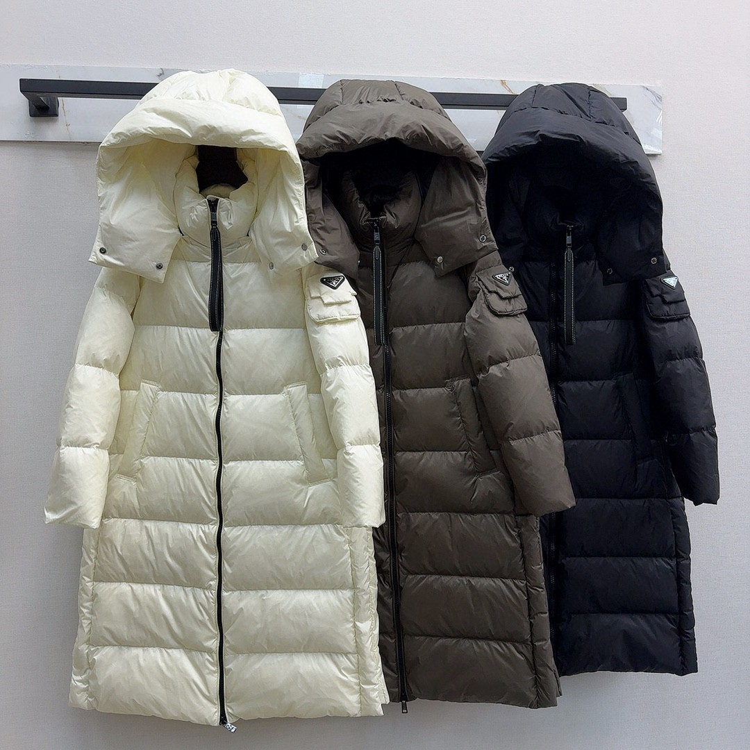 PRADA 2024 SS 프라다 퀄팅 후드 삼각로고 패치포켓 여성 롱패딩 커스텀급