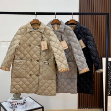 BURBERRY 2024 SS 버버리 퀄팅누빔 체크안감 카라 포켓 여성 중패딩 커스텀급