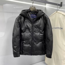LOUIS VUITTON 2024 SS 루이비통 후드 양가죽 블랙 남성 패딩점퍼 커스텀급