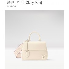LV 2026 SS  체인 램스킨 골드볼 베니티백 M14435 클루니 미니 여성 가방 커스텀급