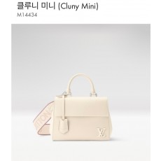 LV 2026 SS  체인 램스킨 골드볼 베니티백 M14435 클루니 미니 여성 가방 커스텀급