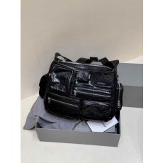 발렌시아가 2026 SS 금속로고 스트랩 토트백 커스텀급