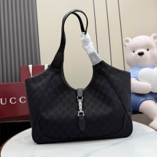 GUCCI 2026 SS 구찌 체인 램스킨 골드메탈 866645 블랙 여성 가방 커스텀급