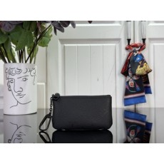 LOUIS VUITTON 2026 SS 루이비통 로우 키 카바스 MM 숄더백 카멜 M26776 키지갑 남성 가방 커스텀급