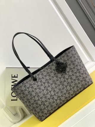 로에베 LOEWE 2026 SS 로고 자수 베이지 숄더백  커스텀급