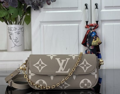 LOUIS VUITTON 2026 SS 루이비통 모노그램 M82211스피디 토트백  여성 가방 커스텀급