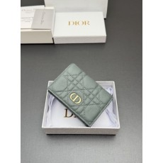 디올 DIOR 2026 SS 에나멜 CD로고 3단 반지갑 커스텀급 S5032