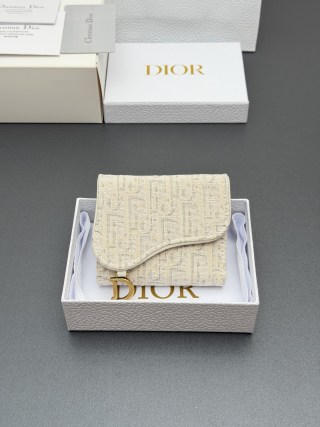 디올 DIOR 2026 SS 에나멜 CD로고 3단 반지갑 커스텀급 S5652