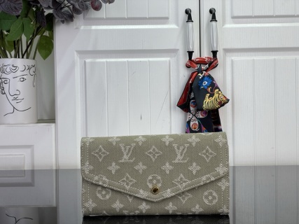 LOUIS VUITTON 2026 SS 루이비통 M28280 여성 장지갑 커스텀급