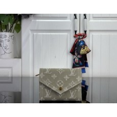 LOUIS VUITTON 2026 SS 루이비통 M27707 여성 장지갑 커스텀급