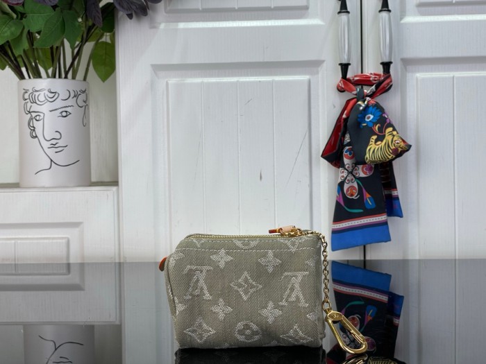 LOUIS VUITTON 2026 SS 루이비통 M27604 여성 장지갑 커스텀급