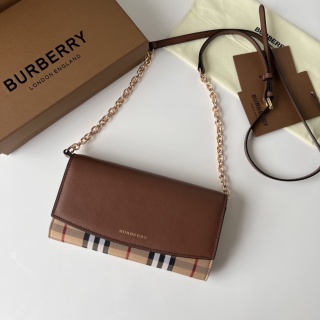 버버리 BURBERRY 2026 SS 체크무늬 패브릭 크로스백 커스텀급 40482501