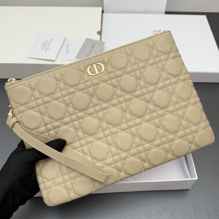 GUCCI 2026 SS 구찌가방 토트백 패드락 미듐 숄더백 쟈가드  여성 가방 커스텀급 S3399