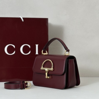 GUCCI 2026 SS 구찌가방 토트백 패드락 미듐 숄더백 쟈가드  여성 가방 커스텀급 855536