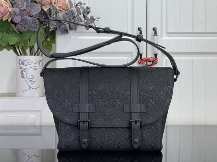 LOUIS VUITTON 2026 SS 루이비통 Christopher M28324스피디 토트백  빅여성 가방 커스텀급