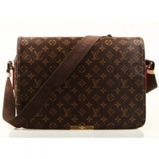 LouisVuitton 루이비통 모노그램 발미 크로스백 GM M40526