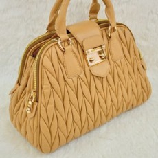 MIUMIU 미우미우 금속버클 여성가방