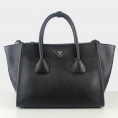 PRADA 프라다 삼각로고 토트백 BN2619