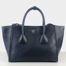 PRADA 프라다 삼각로고 토트백 BN2619