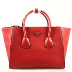 PRADA 프라다 삼각로고 토트백 BN2619