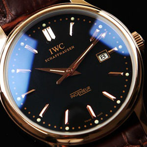 IWC 아이더블유씨 샤프하루젠 골드블랙 시계