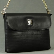 GIVENCHY 지방시 클러치백