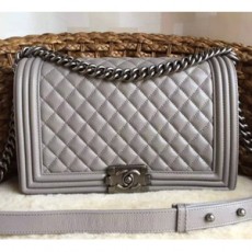CHANEL 샤넬 보이백 여성가방