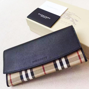 BURBERRY 버버리 39824521 여성지갑