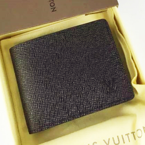 LOUIS VUTTON 루이비통 타이가 레더 멀티플 반지갑 M30952 커스텀급