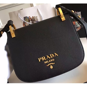 PRADA 프라다 커스텀급 파이오니어 숄더백