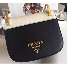PRADA 프라다 커스텀급 파이오니어 숄더백