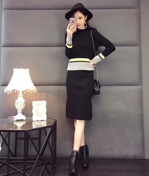 끌로에 니트 상의 스커트 세트