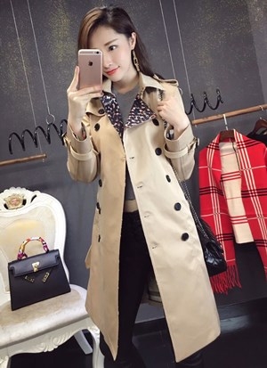 버버리 베이지 호피 트렌치코트