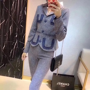 샤넬 포켓장식 그레이 자켓 바지 세트