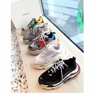 발렌시아가 트리플s 커플 신발