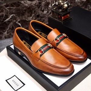 구찌 삼선 금속버클 남성 구두