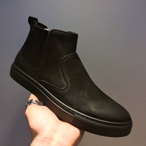 프라다 스웨이드 하이탑 블랙 남성 신발