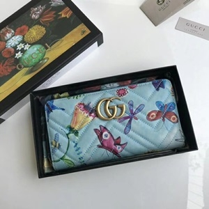 구찌 GG로고 퀄팅 캐릭터 스카이 지퍼돌이 장지갑 443123