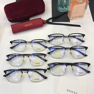 구찌 금속테 로고 투명 커플 안경