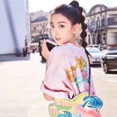 모스니코 캐릭터 프린트 핑크 여성 반팔티