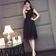 디올 로고패치 투톤 레이스 원피스